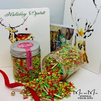 מקסי מיקס 10 - HOLIDAY SPIRIT | מיקס סוכריות כריסטמס בגוונים ירוק אדום וזהב. CHRISTMAS SPRINKLES.