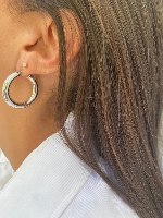 עגילי חישוק עבה זהב לבן 14K L