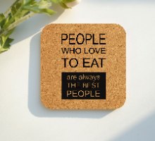 6 תחתיות מרובעות שונות על אוכל