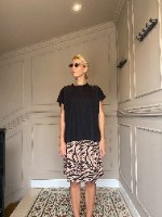 חולצת NAM - שחור