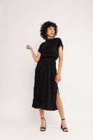 שמלת NAM - פליסה שחור