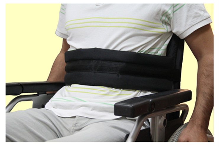 חגורת בטיחות לכסא גלגלים