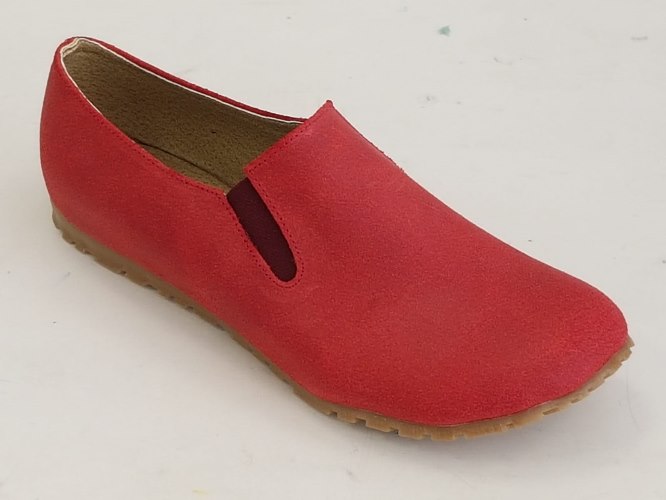 נעל גומיות עור משומן