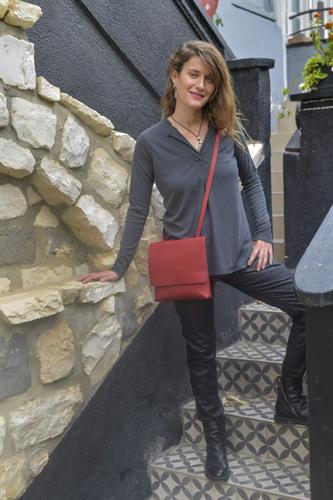 חולצה עם פתח שינה