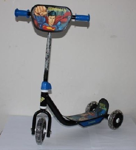 קורקינט 3 גלגלים סופרמן