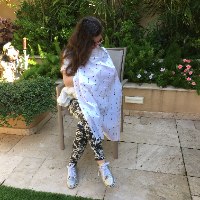 סינר הנקה שחור לבן