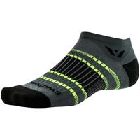 גרבי ריצה מנדפות וללא תפרים Swiftwick ASPIRE