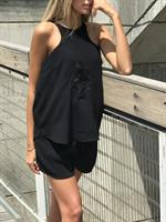 חולצת ריקמה ג'ואנה שחור