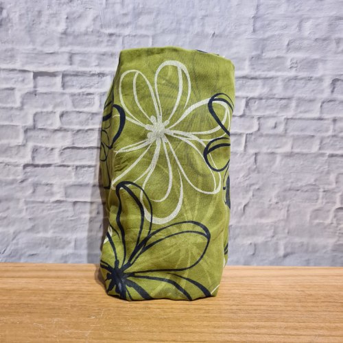 צעיף איטלקי ירוק פרחים מעוגלים