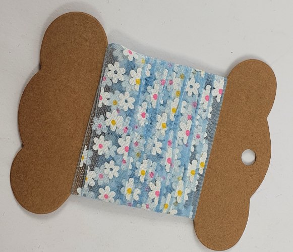 סרט אורגנזה 2 מטר - פרחים תכלת 1.5 ס"מ