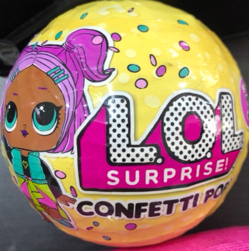 בובת לול קונפטי