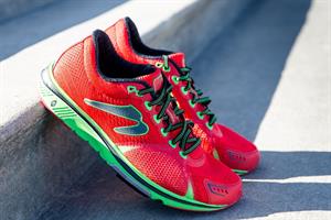 Newton Gravity 7 Men