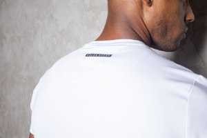 טי שרט SHARK SPORT צבע לבן