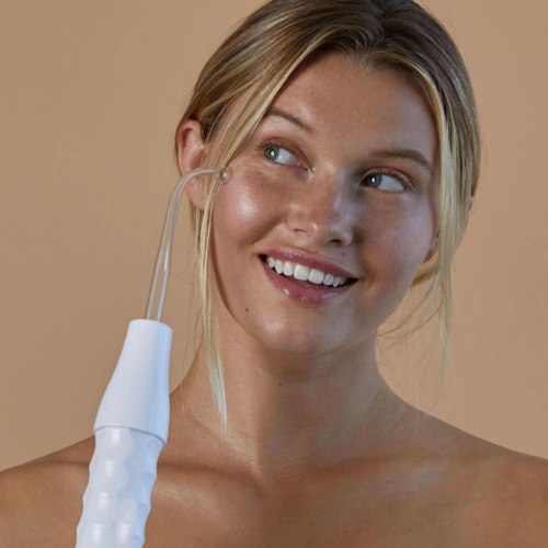 שרביט מזותרפי לטיפול וטיפוח עור הפנים והקרקפת