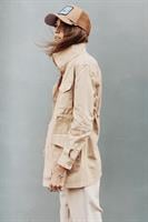 ג'קט נוטינגהאם כיווץ במותן