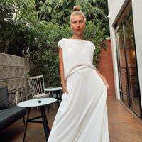 חצאית פליסה לייקרה לבנה