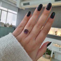 טבעת זהב עם אבן אמטיטסט סגולה