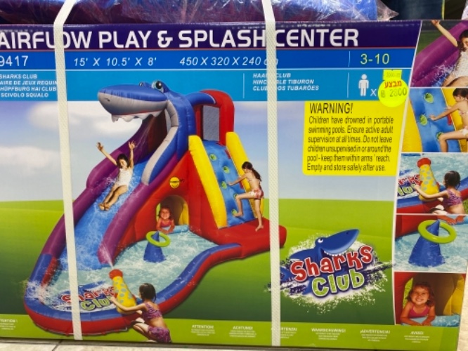 9417-מגלשת מים וקיר טיפוס כריש