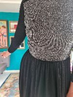 שמלה שחורה עם לורקס כסוף S