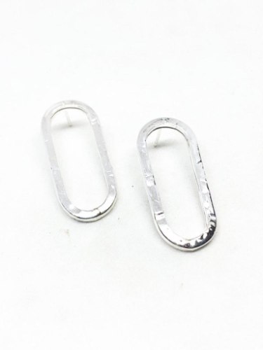 עגילי מדלן כסף בייסיק