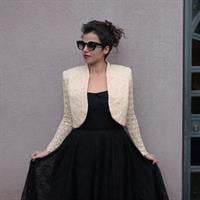 עליונית תחרה מהודרת בצבע שמנת  מידה S/M