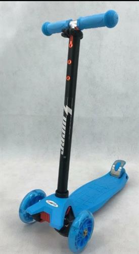 קורקינט 3 גלגלים