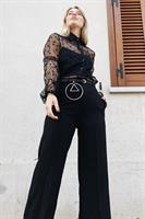 מכופתרת דוטי שחורה שקופה