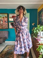 שמלה פרחונית יפה יפה מידה L