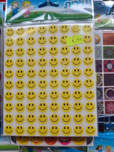 מדבקות חייכנים
