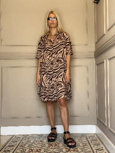 מכופתרת סול - זברה מוקה