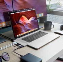 HyperDrive PRO 8 in 2 Hub for USB-C MacBook Pro מתאם למחשב נייד אפל בצבע סילבר