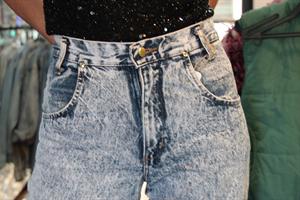 MOM'S ג'ינס גזרה גבוהה אסיד ווש מידה M