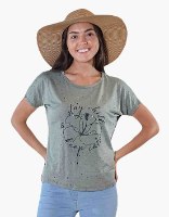 חולצה פרח עם חורים