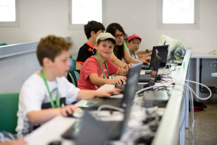 פיתוח אפליקציות משחק בJS (צעירים)