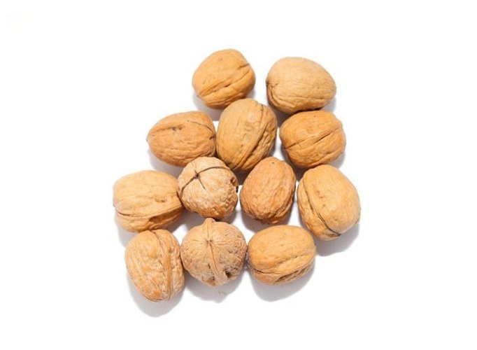 אגוז מלך עם קליפה 1 ק"ג