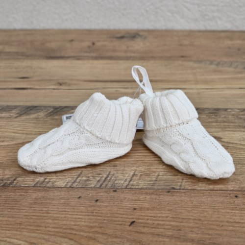 נעליים סרוגות  שמנת NB