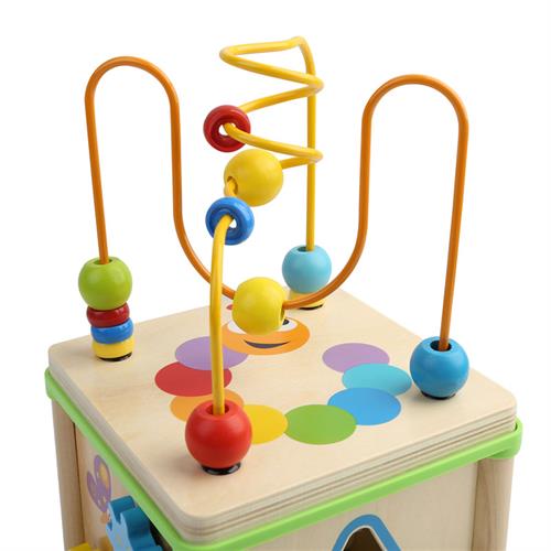 קופסת פעילות עץ