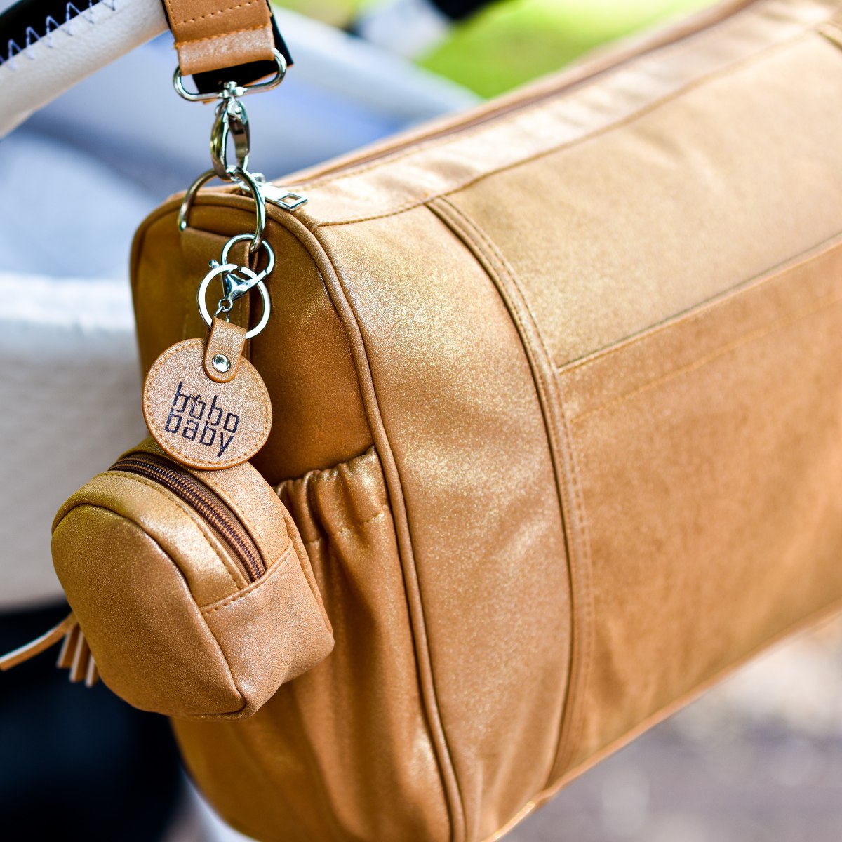 סט תיק החתלה גולד גליטר דגם שייני