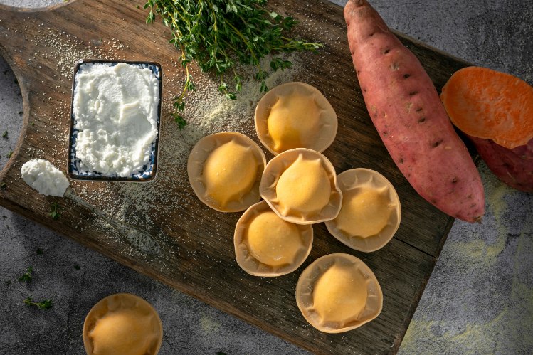 רביולי בטטה וריקוטה 1.5 ק"ג