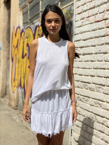 חצאית פשתן גזורה