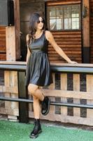 שמלת קלוש האלי דמוי עור