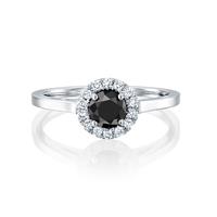 טבעת  זהב לבן 14 קראט משובצת יהלום מרכזי שחור ותוספת  יהלומים BLACK HALOW