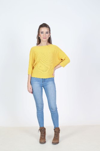 חולצת סריג קוביות