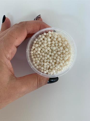 90 גר' סוכריות פנינים מטאלי לבן 4 ממ