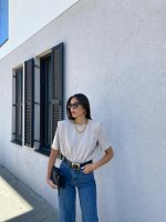 חולצת טיטי כתפיות אבן