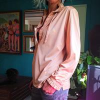 חולצה מוזהבת זורמת מידה M/L