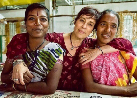 קייס לעפרונות ואיפור- תכלת