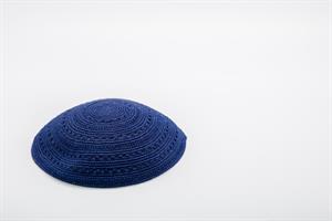 כיפה סרוגה בצבע כחול