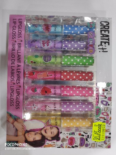 ליפ גלוס נצנצים