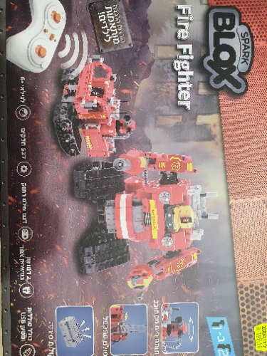 רובוט הרכבה 527 חלקים עם שלט רחוק